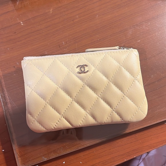 Chanel wallet - Picture 1 of 8